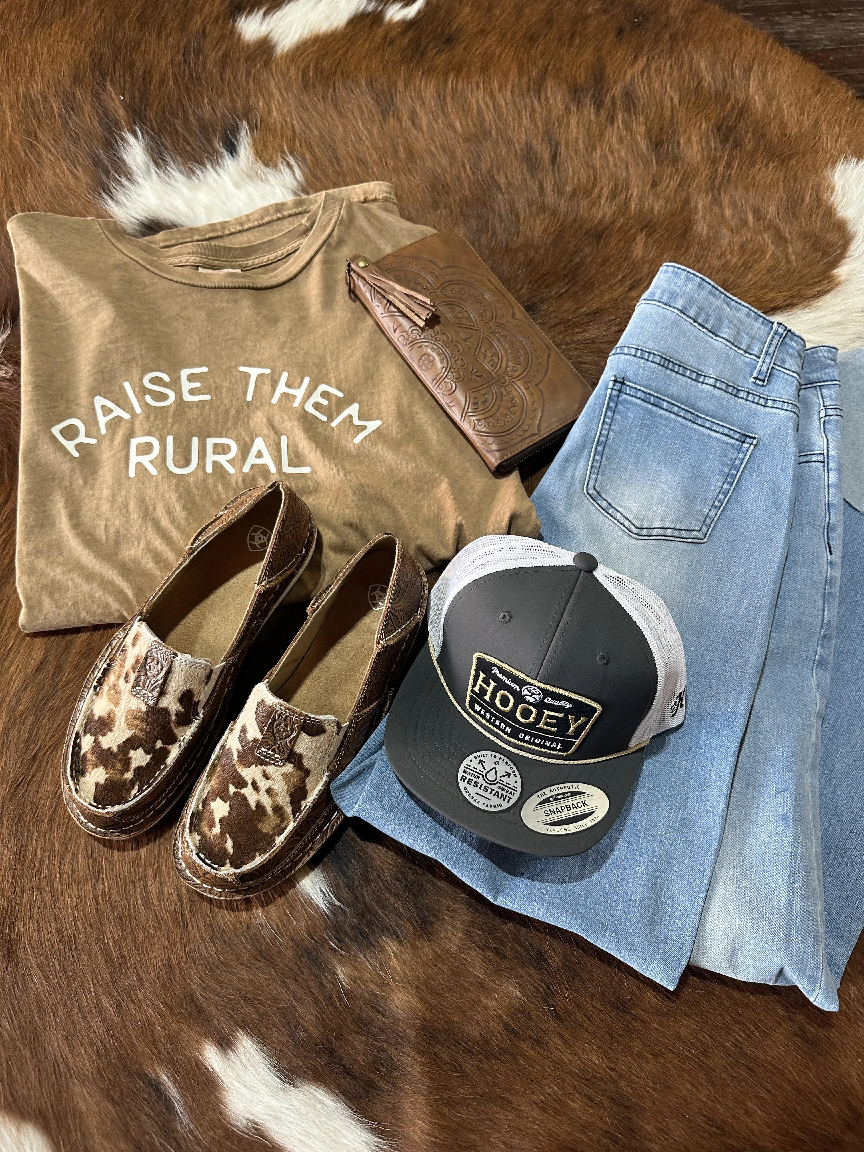 Ariat Cruiser Slip On Shoe [Tan Floral Emboss Brindle Hair on Hide]