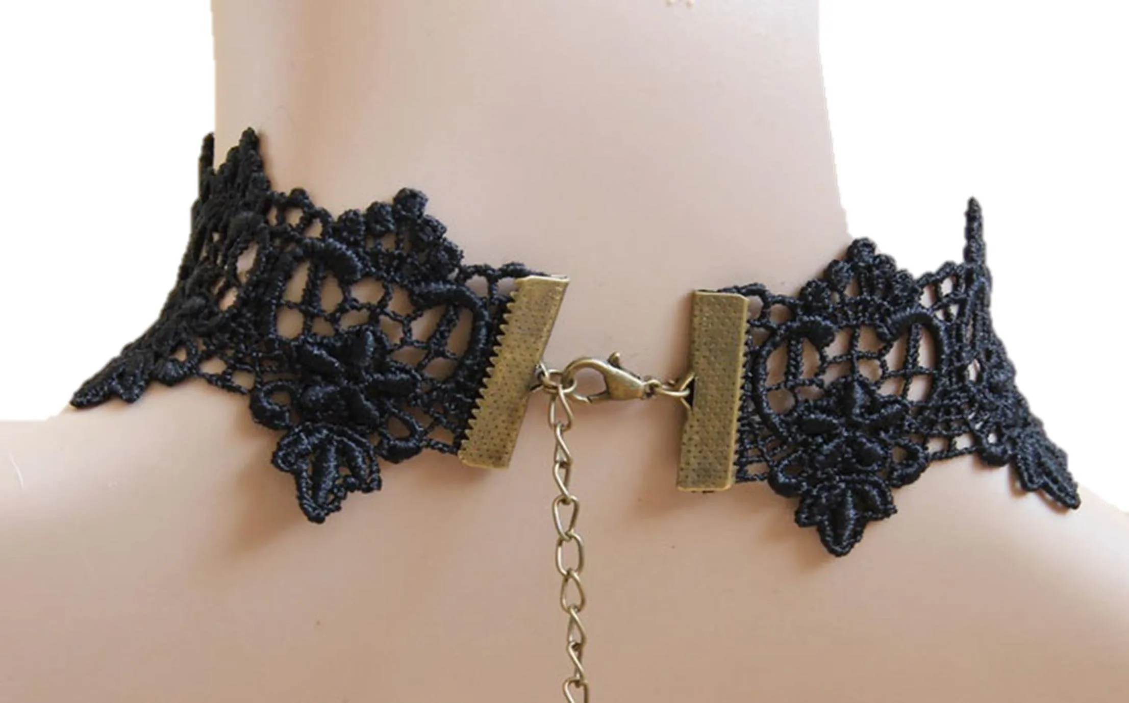 Arras Creations Trendy Victorian Gothic Lace Fur Choker Necklace for Women / AZVGNEA04
