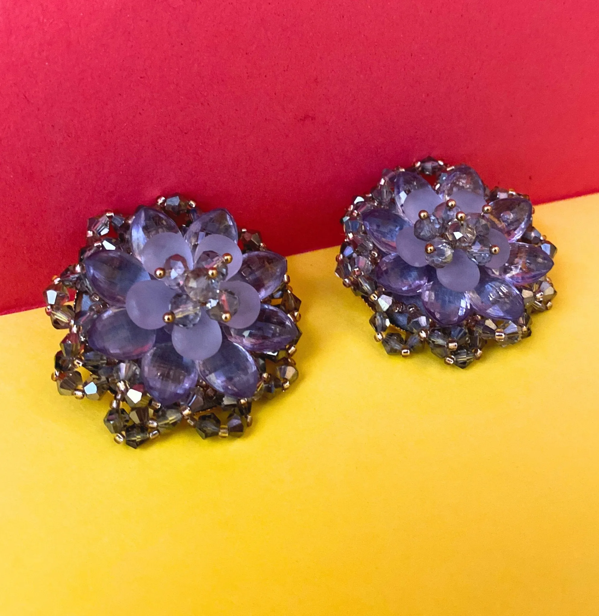 Cute black shades flower earrings