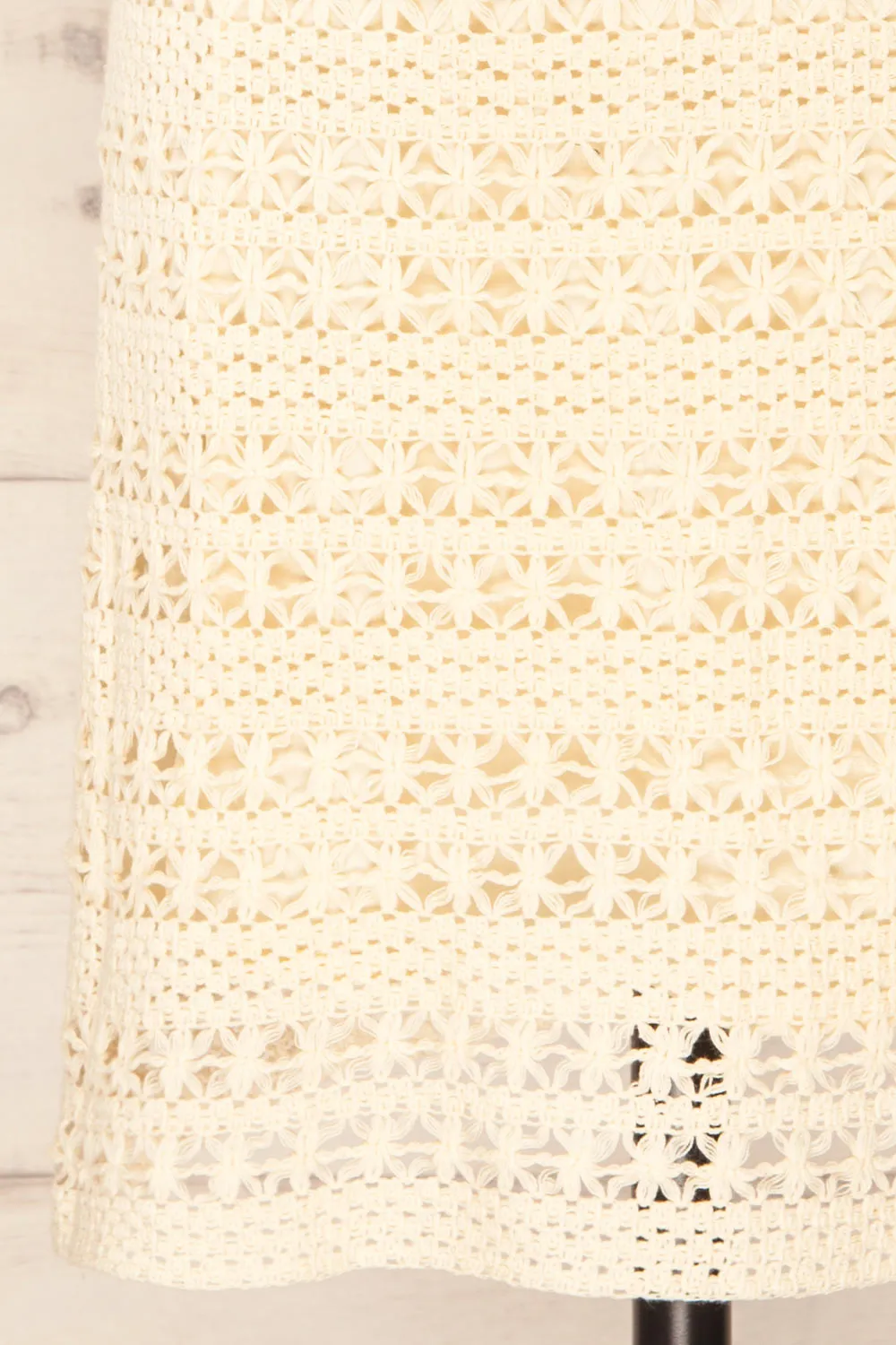 Denver | Beige Short Floral Crochet Dress