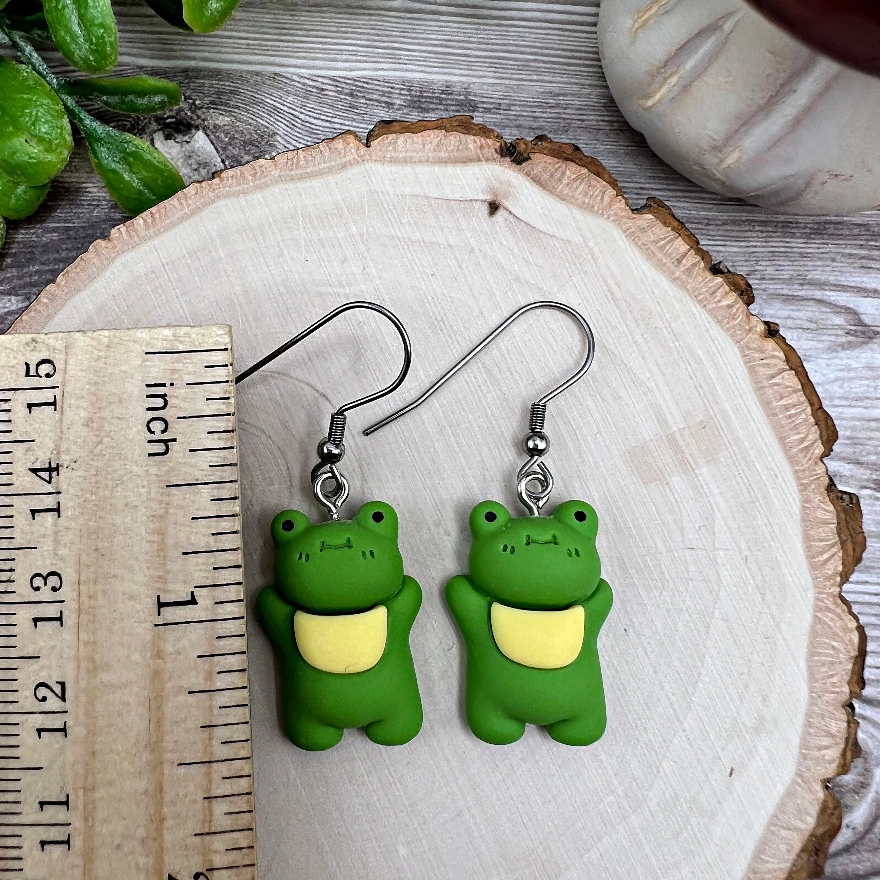 Kawaii Cartoon Frog Earrings