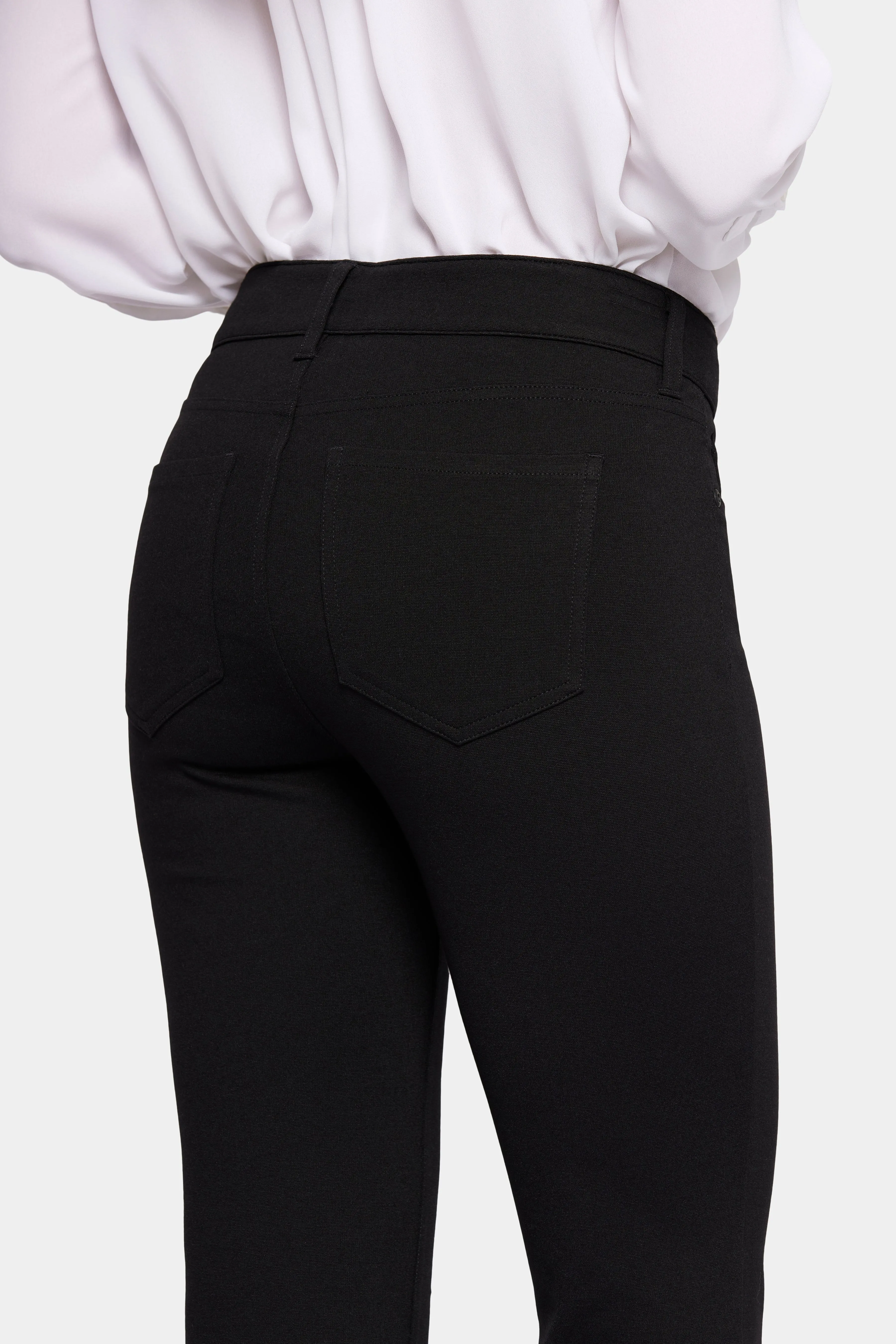 Marilyn Straight Pants In Petite - Black