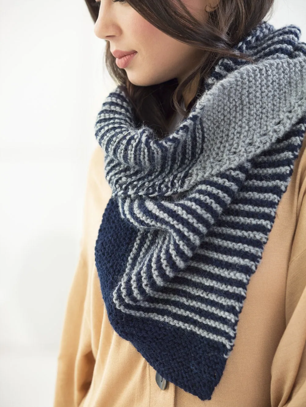 Modern Striped Scarf (knit)